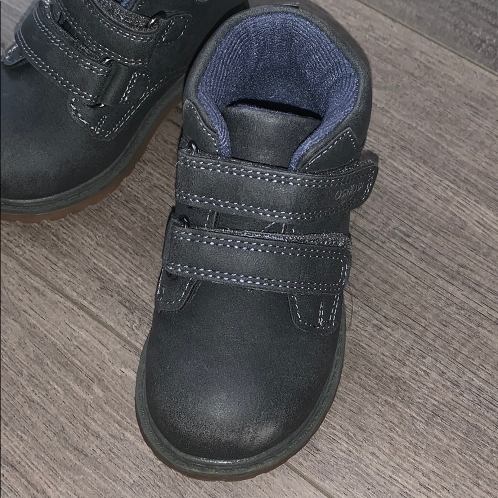 Blue/gray Osh Kosh toddler boots